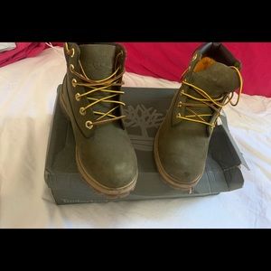 Fasely & Osmartin’s Closet.